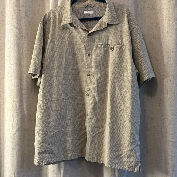 Columbia Men’s Short Sleeve Button Up XXL/2XTG, Tan raised Material. Outdoors. - Picture 1 of 8